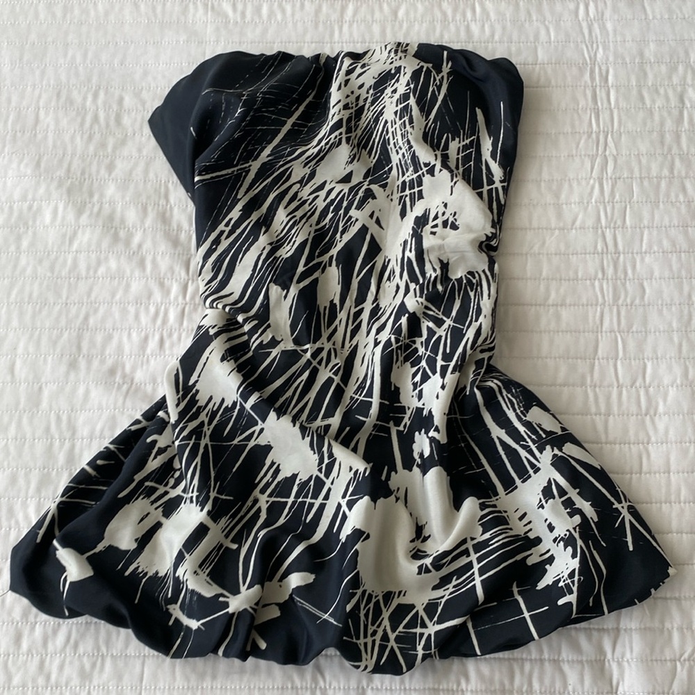 Padded strapless blouse